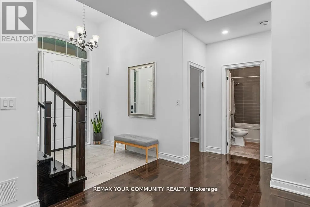 38 WINDERMERE CIRCLE