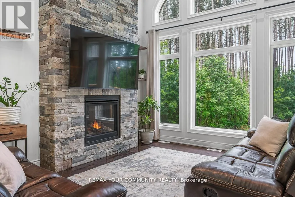 38 WINDERMERE CIRCLE