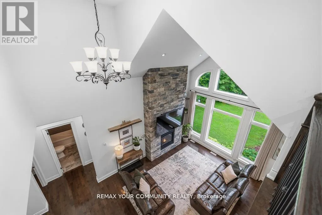 38 WINDERMERE CIRCLE