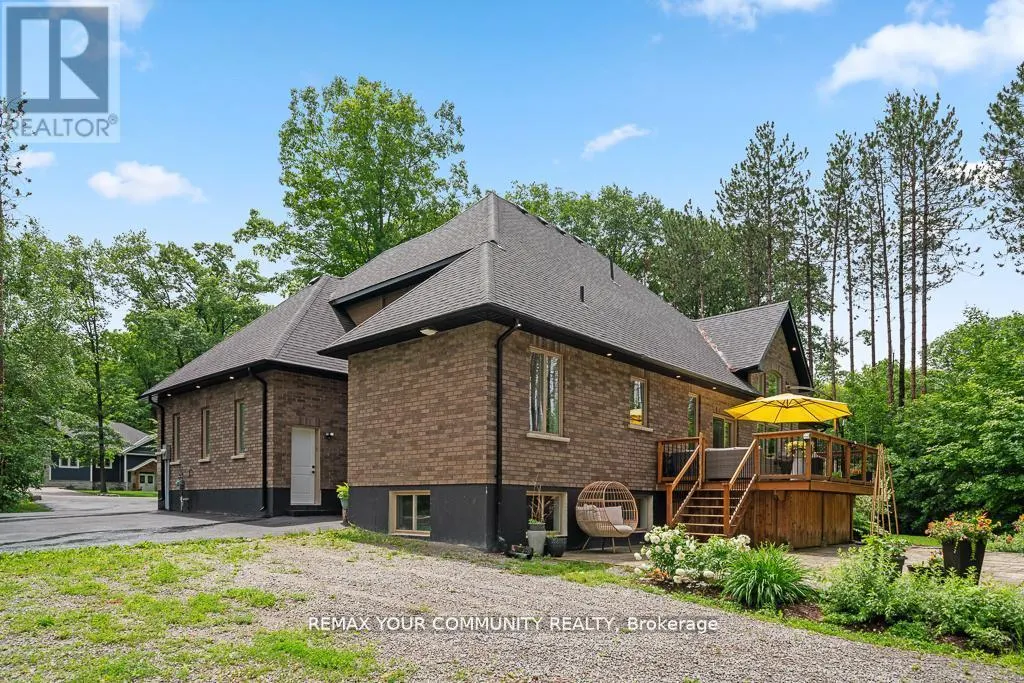38 WINDERMERE CIRCLE