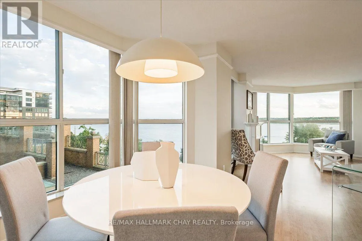 407 - 140 DUNLOP STREET E