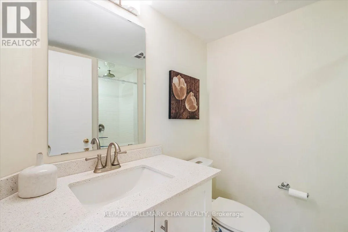 407 - 140 DUNLOP STREET E