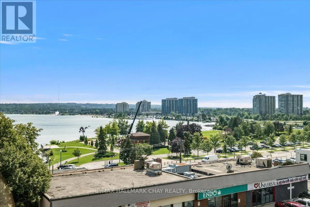 407 - 140 DUNLOP STREET E