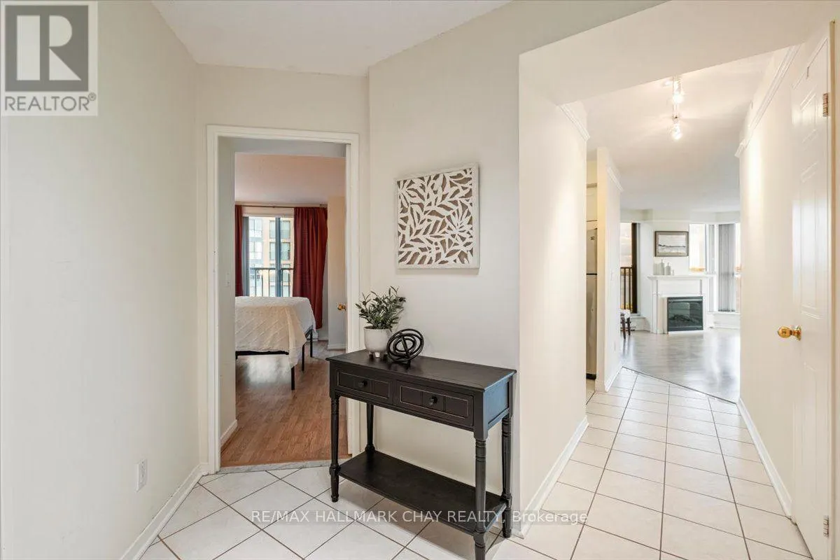 407 - 140 DUNLOP STREET E
