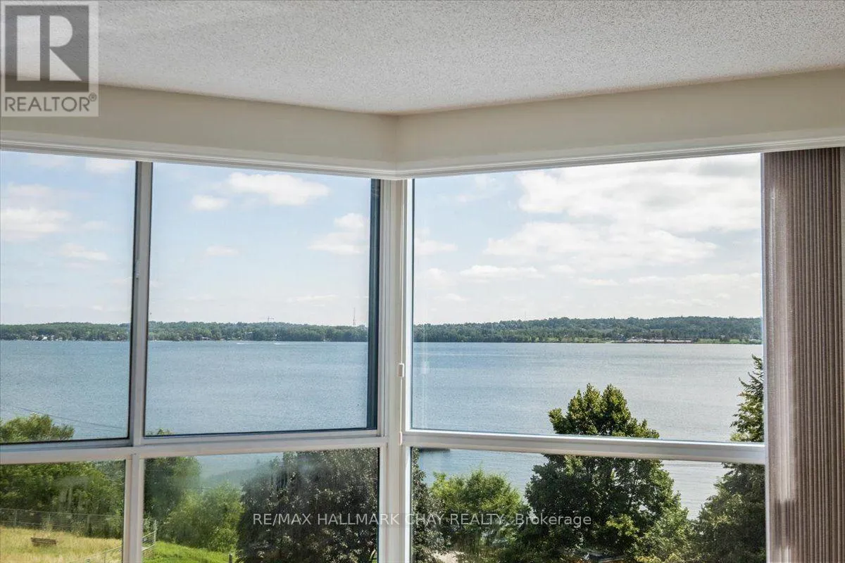 407 - 140 DUNLOP STREET E