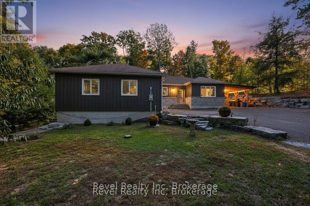 683 LAFONTAINE ROAD W