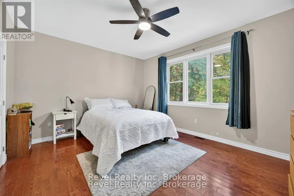 683 LAFONTAINE ROAD W