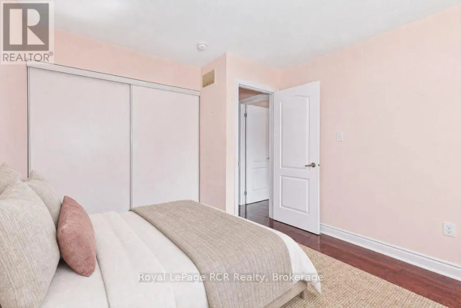 252 SPRUCE STREET