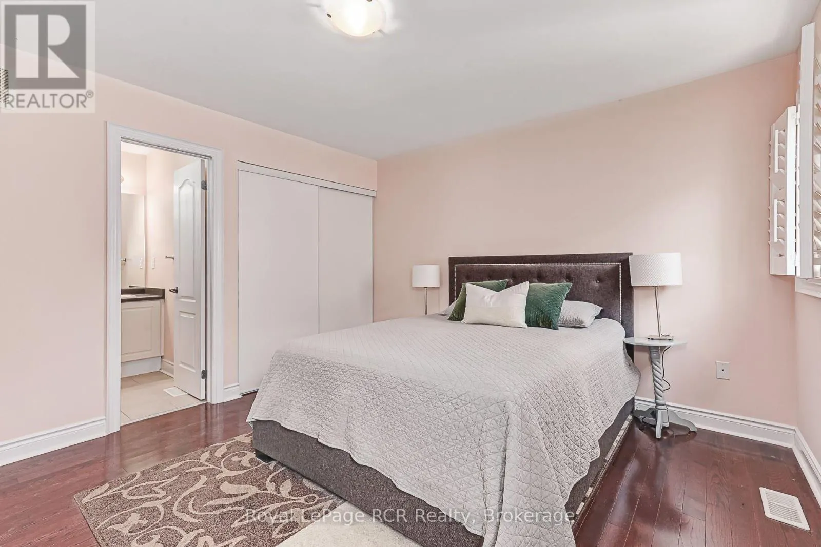 252 SPRUCE STREET