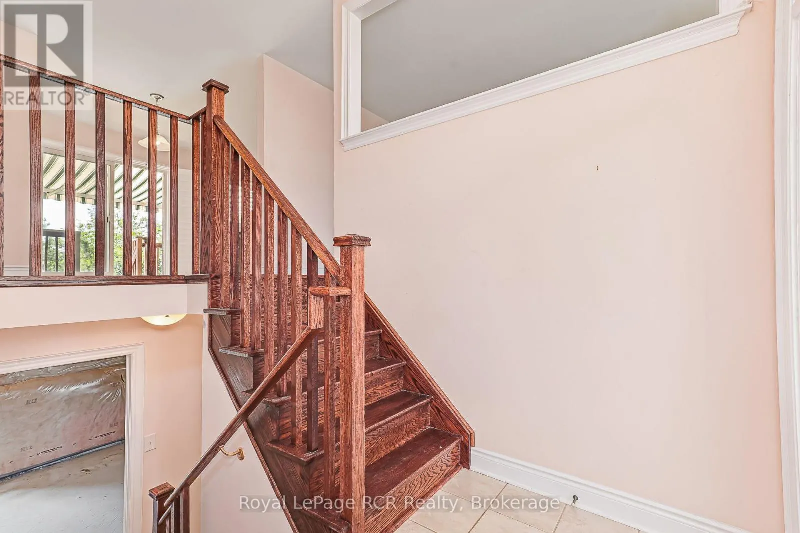 252 SPRUCE STREET
