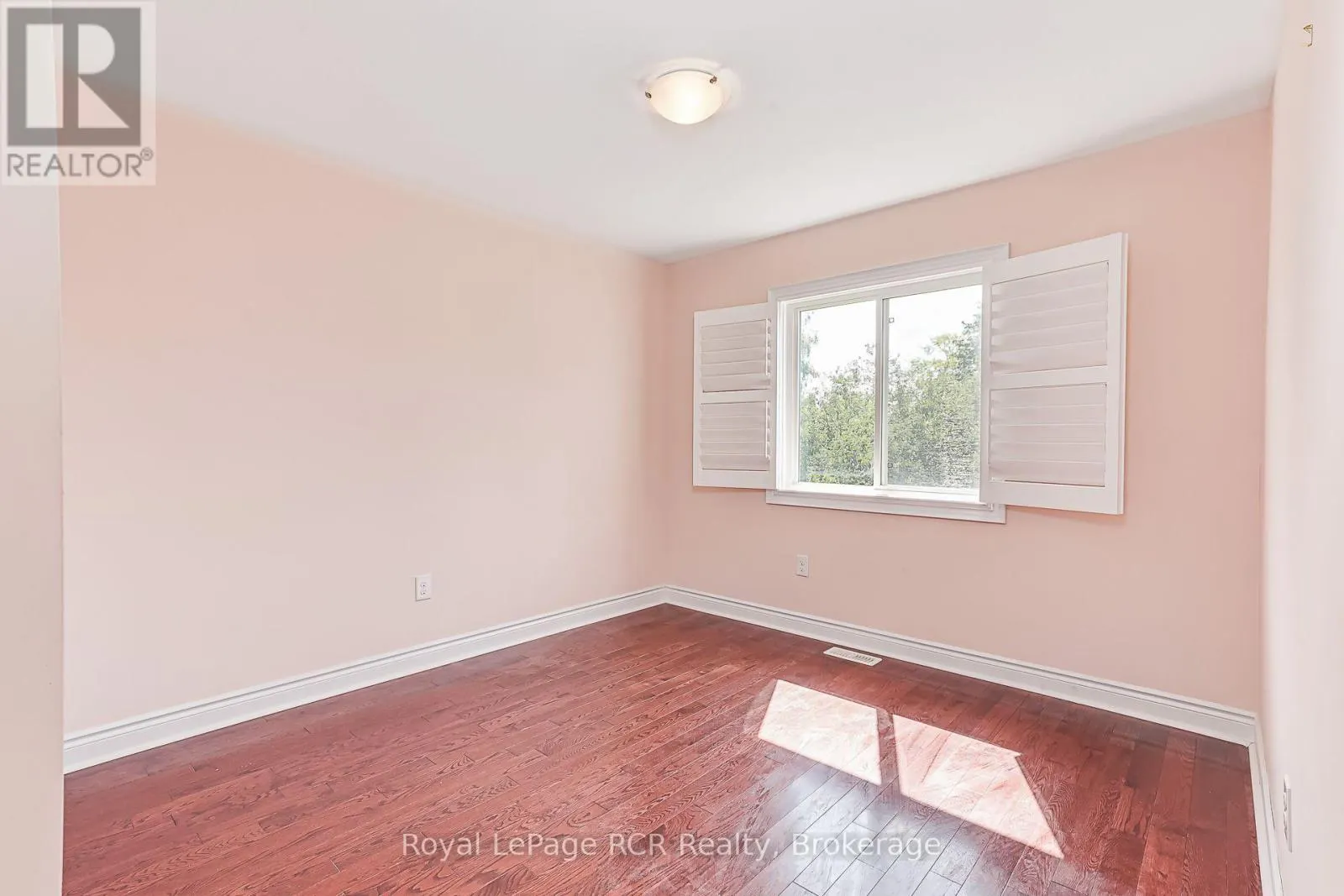 252 SPRUCE STREET