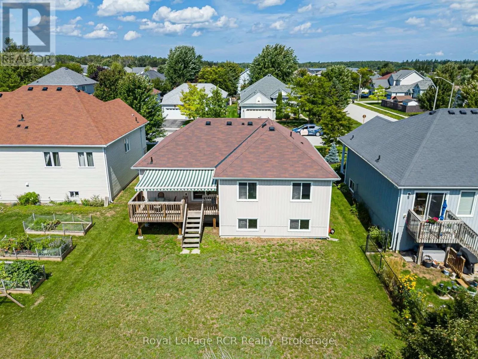 252 SPRUCE STREET