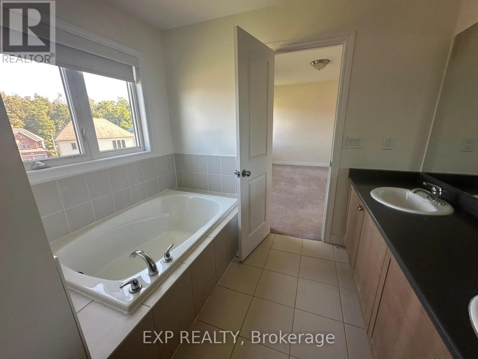 1 - 208 ISABELLA DRIVE