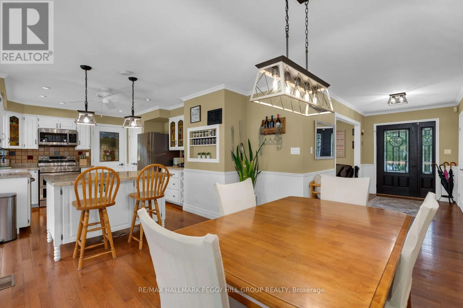 2889 FAIRGROUNDS ROAD S