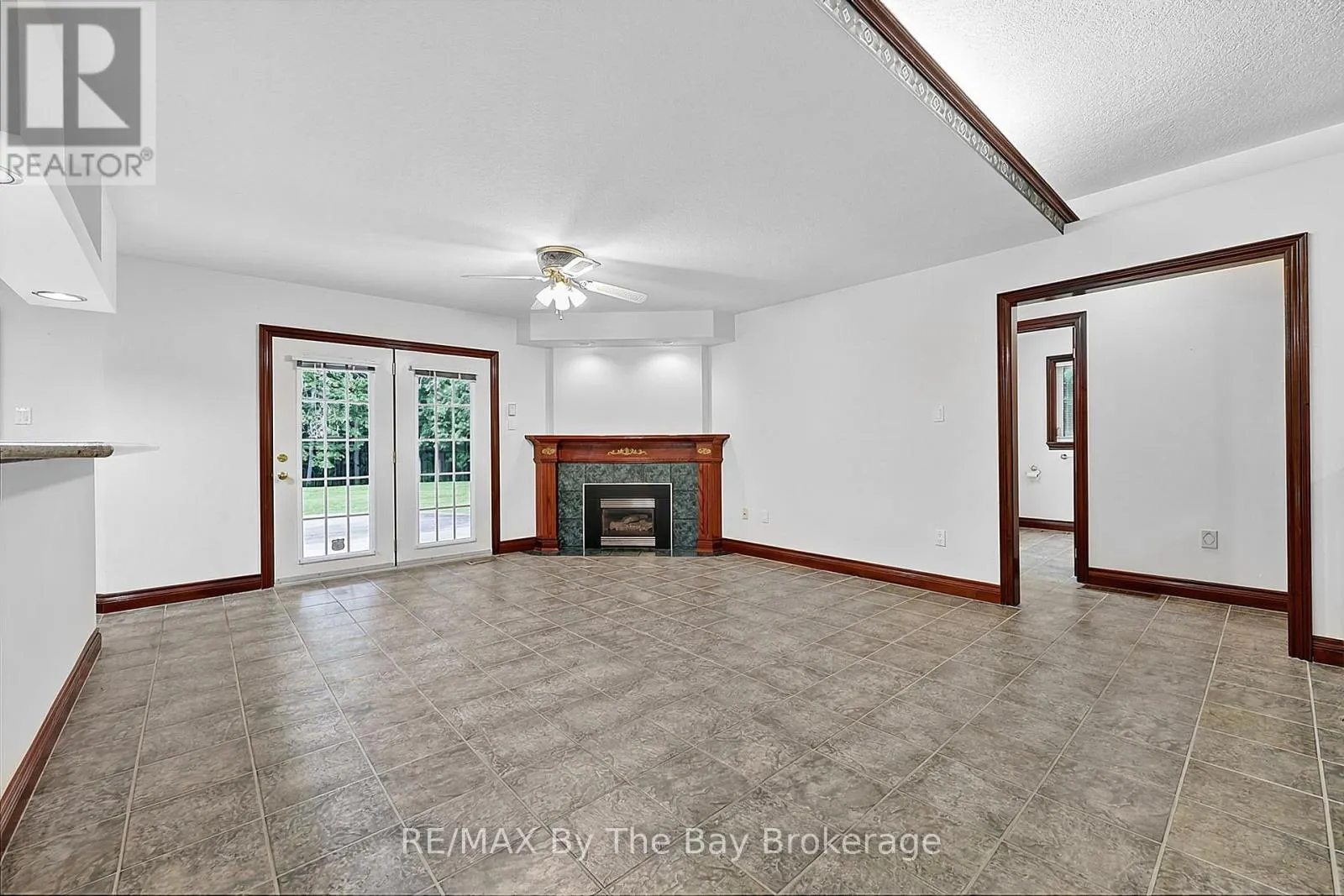90 GOLDFINCH CRESCENT