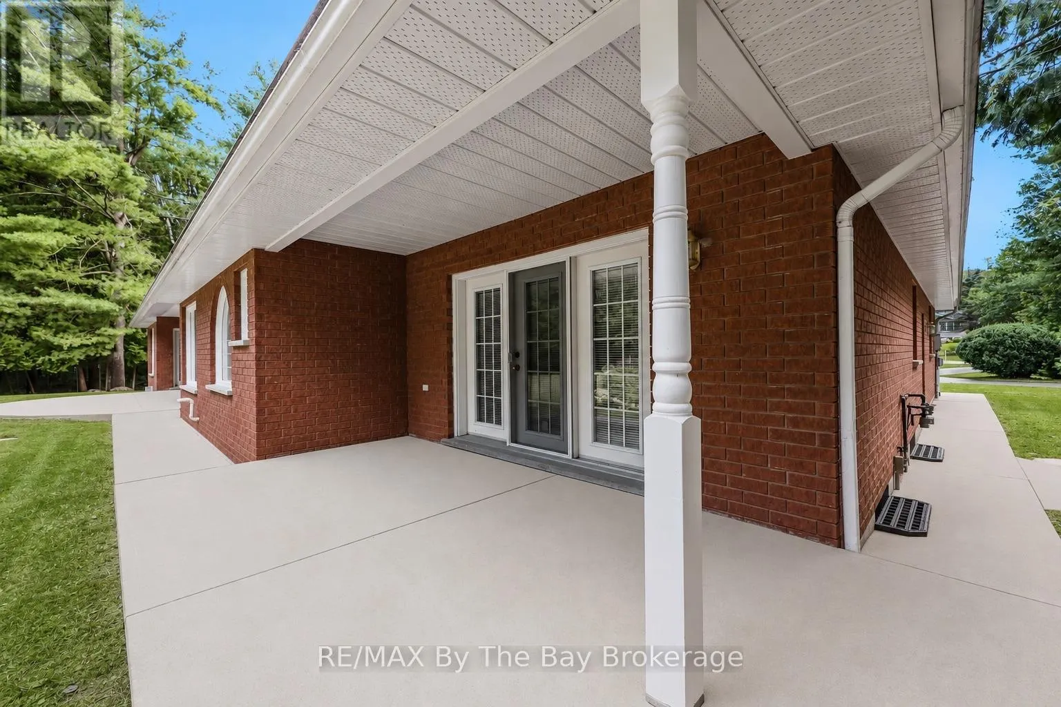 90 GOLDFINCH CRESCENT