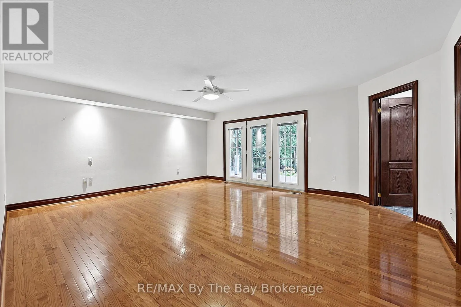 90 GOLDFINCH CRESCENT