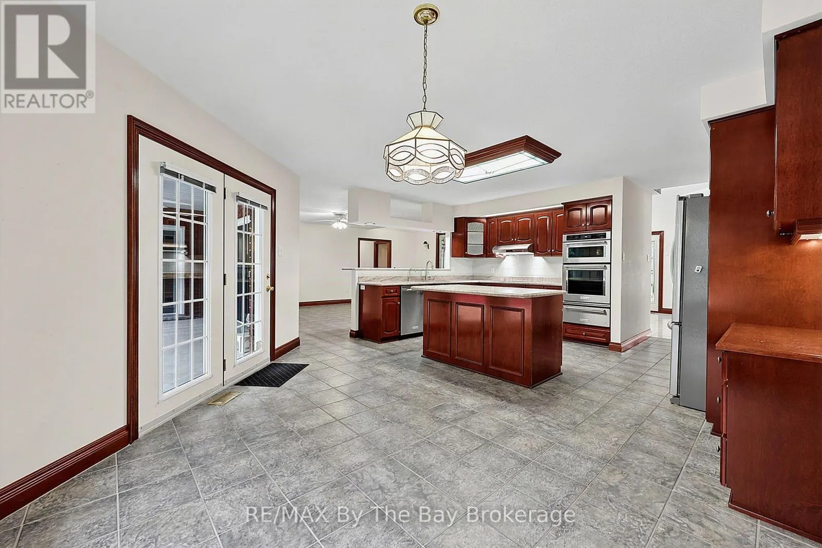 90 GOLDFINCH CRESCENT