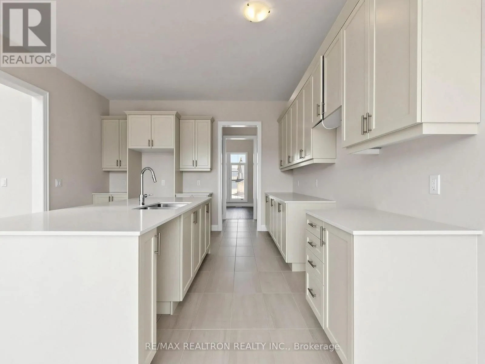 76 EAGLES REST ESTATES DRIVE
