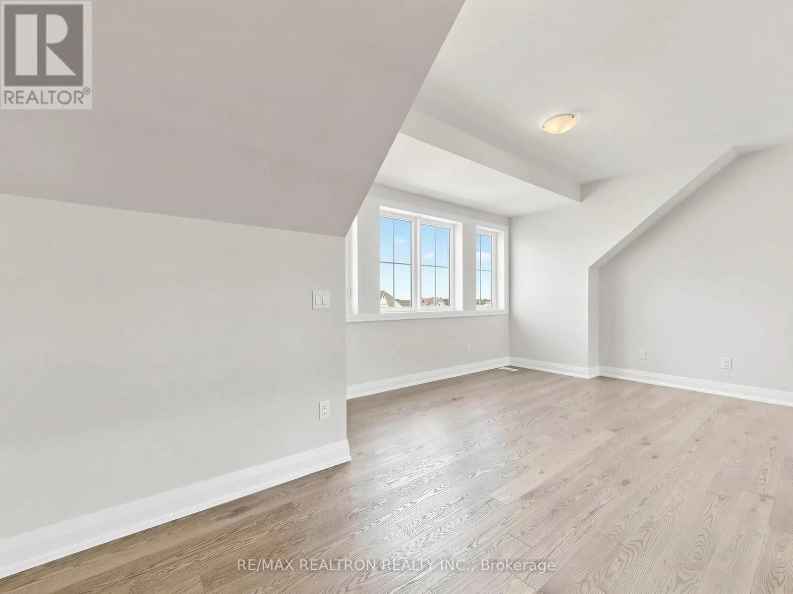 76 EAGLES REST ESTATES DRIVE