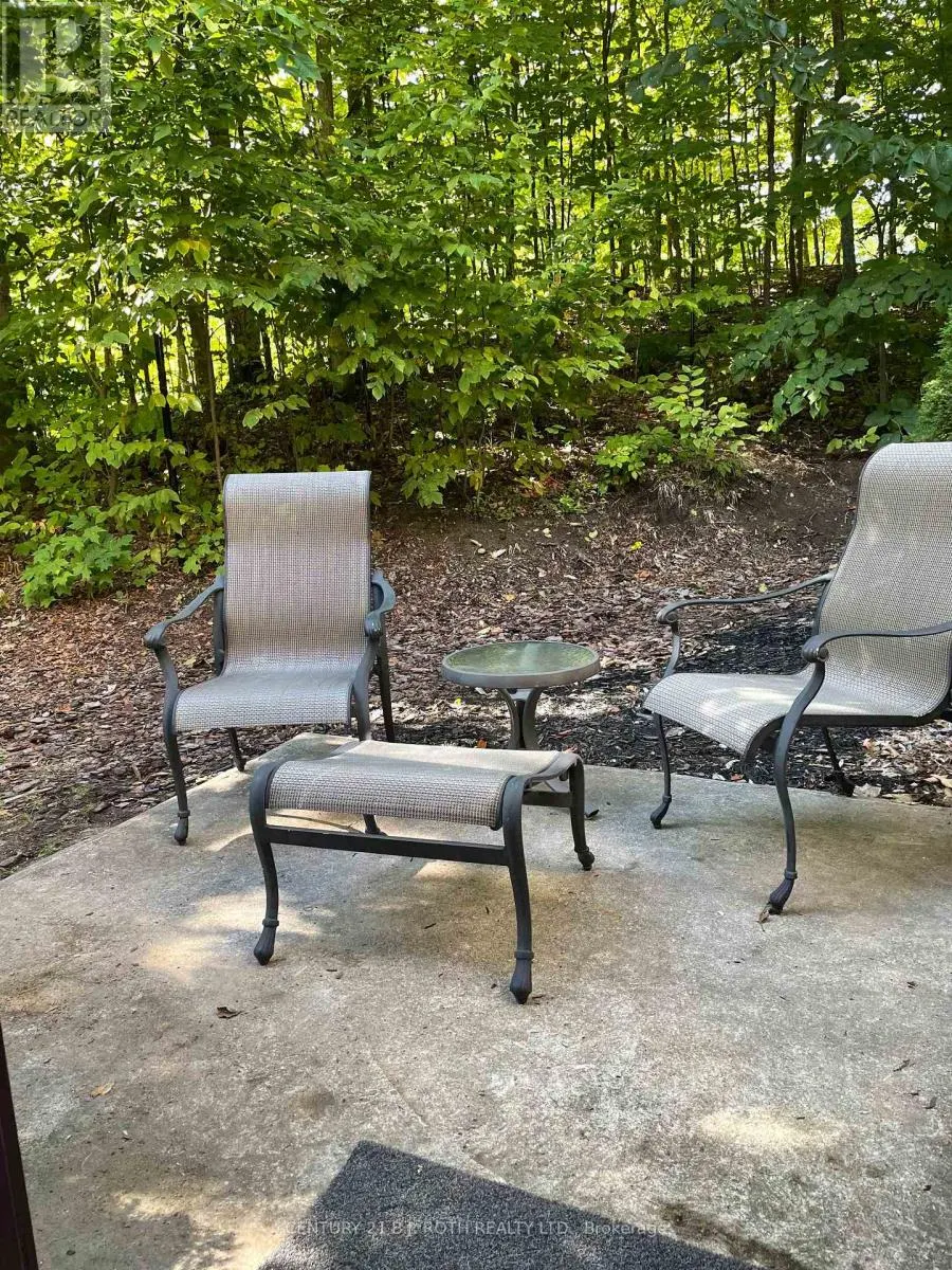 52 PINE RIDGE TRAIL