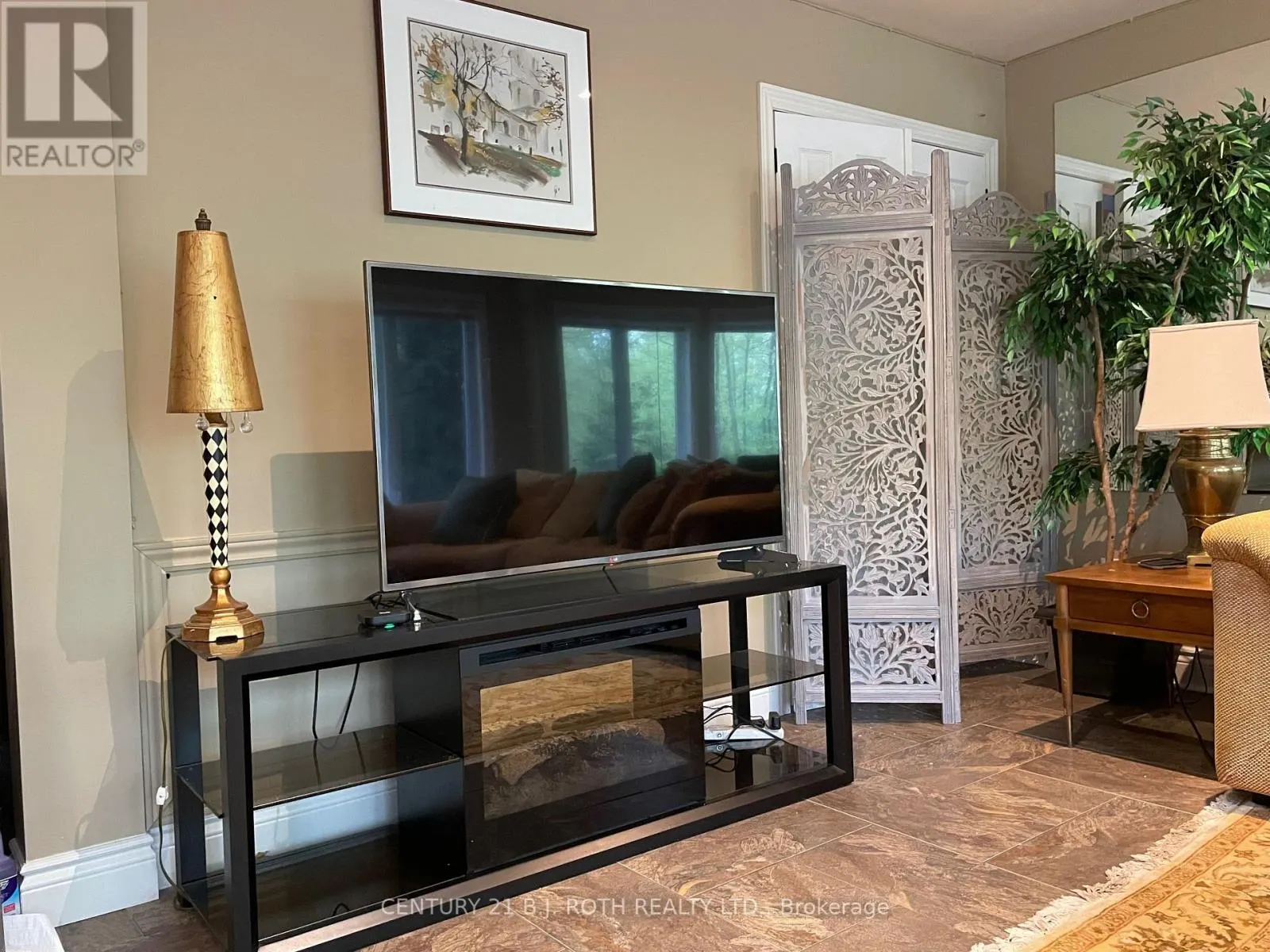 52 PINE RIDGE TRAIL