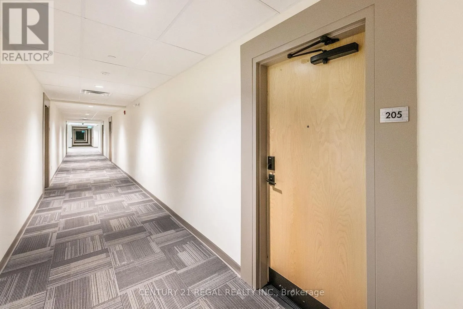 UNIT 205 - 121 MARY STREET