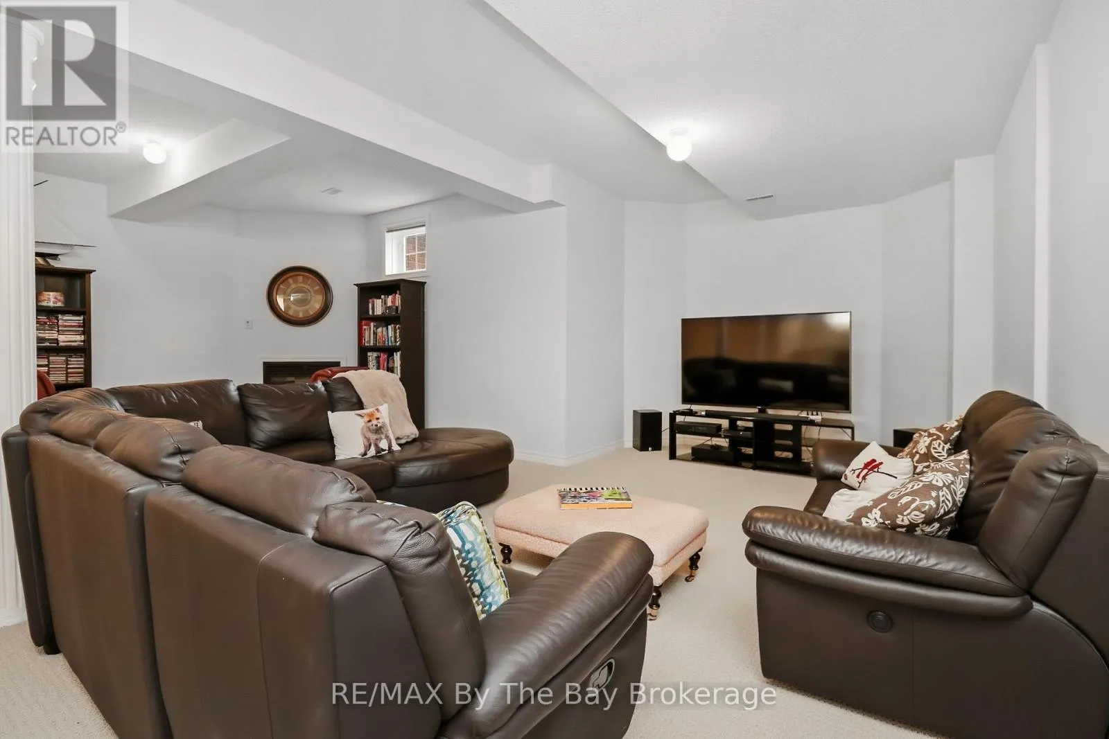 10 BASSWOOD DRIVE