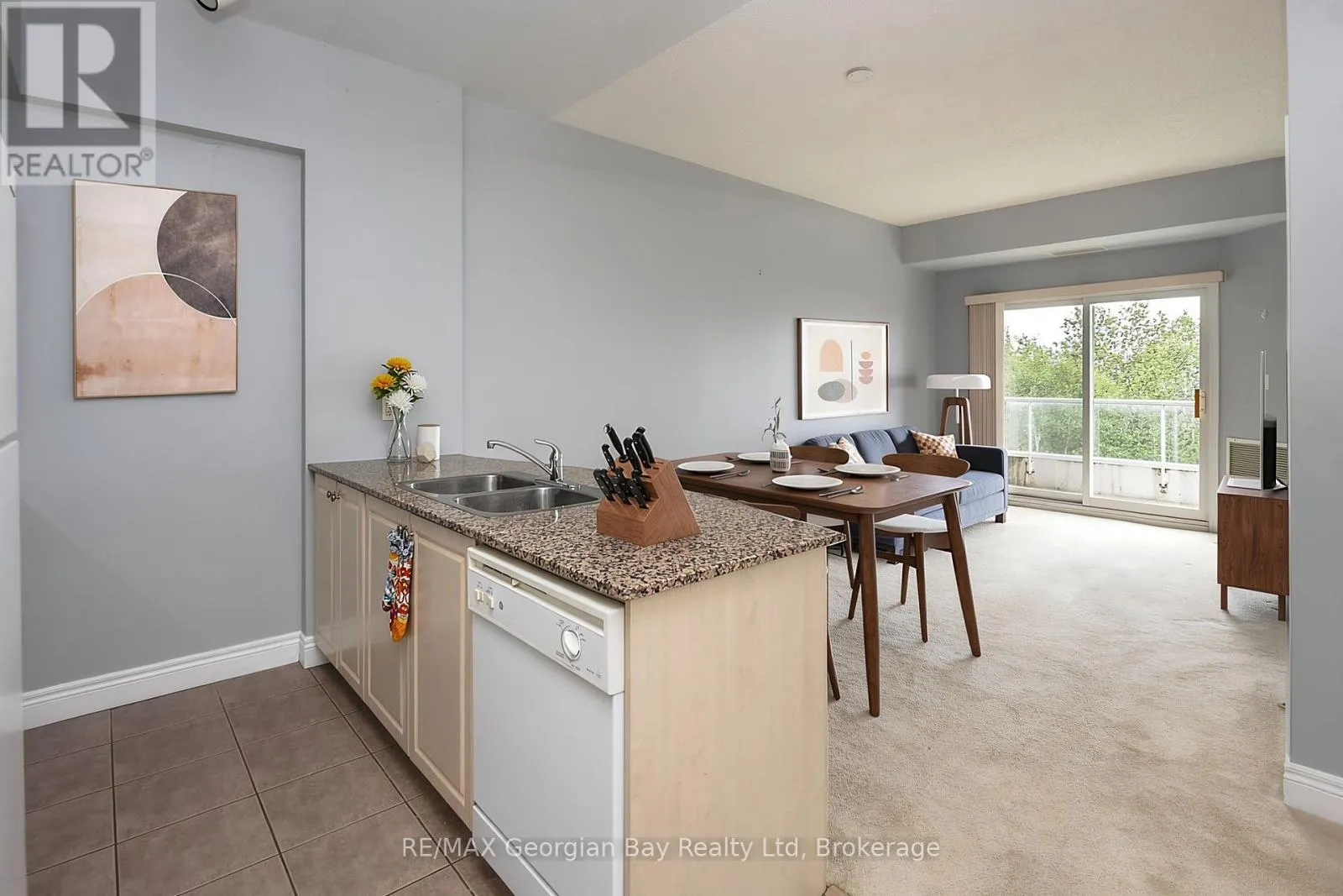 415 - 280 ABERDEEN BOULEVARD #415