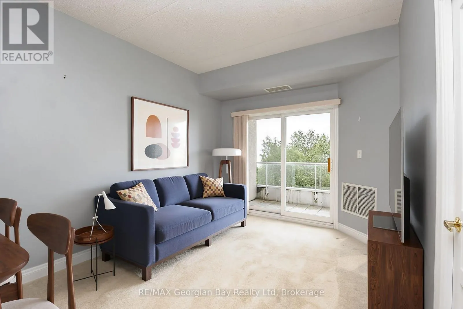 415 - 280 ABERDEEN BOULEVARD #415
