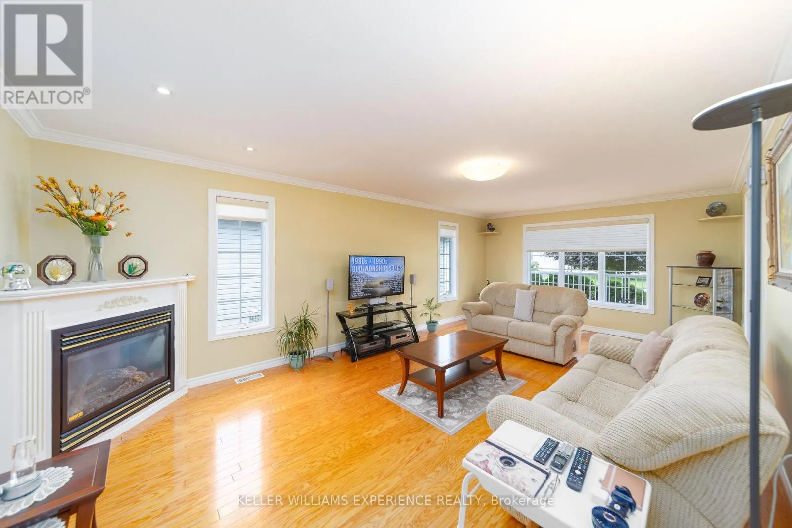 6 VIRGINIA AVENUE