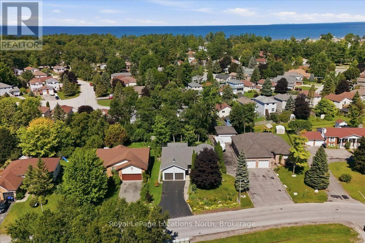 6 ROYAL BEECH DRIVE