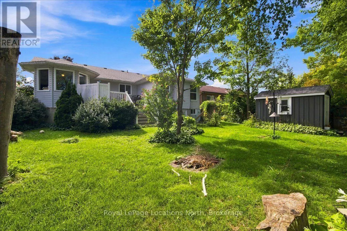 6 ROYAL BEECH DRIVE