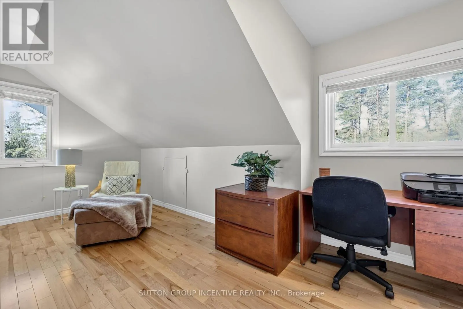 24 BRAMBEL ROAD