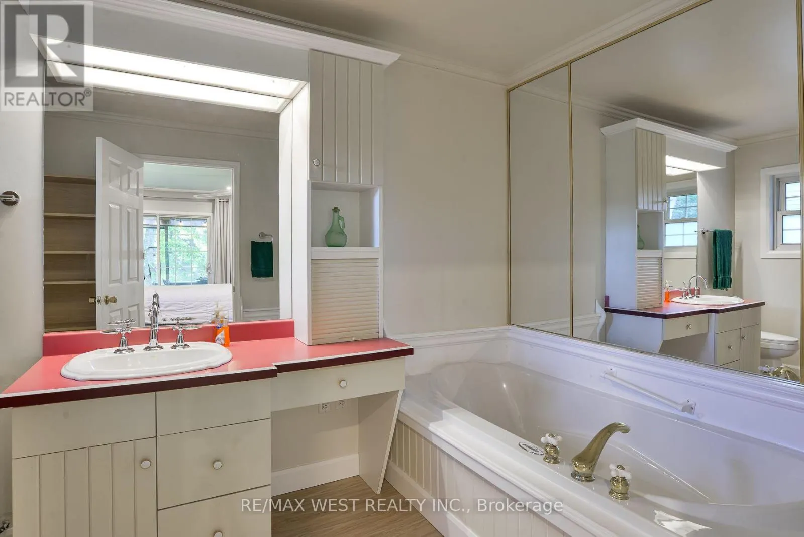3587 LAUDERDALE POINT CRESCENT