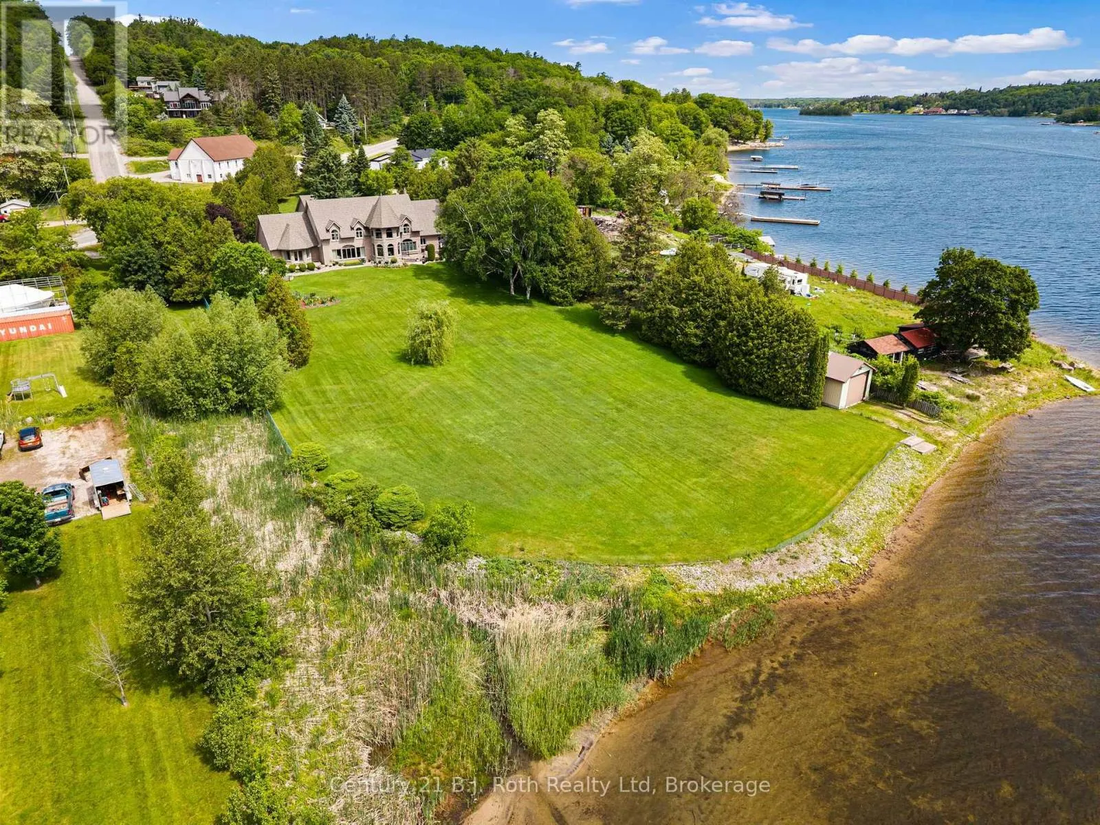 339 CHAMPLAIN ROAD