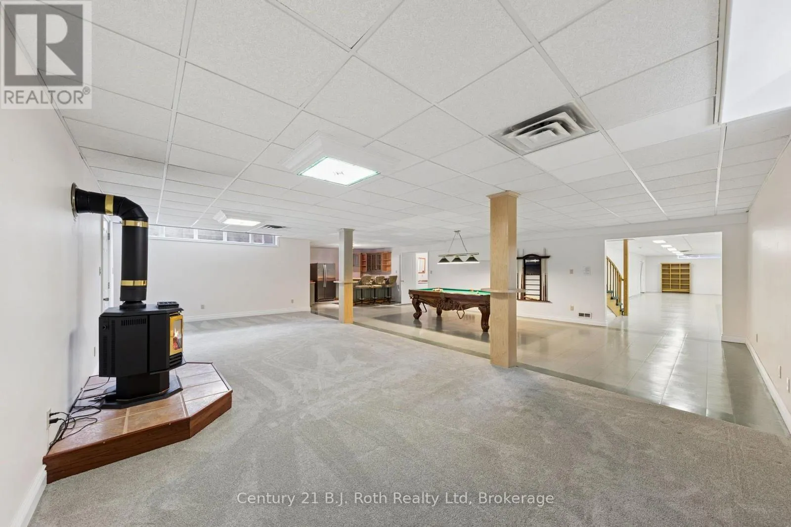 339 CHAMPLAIN ROAD