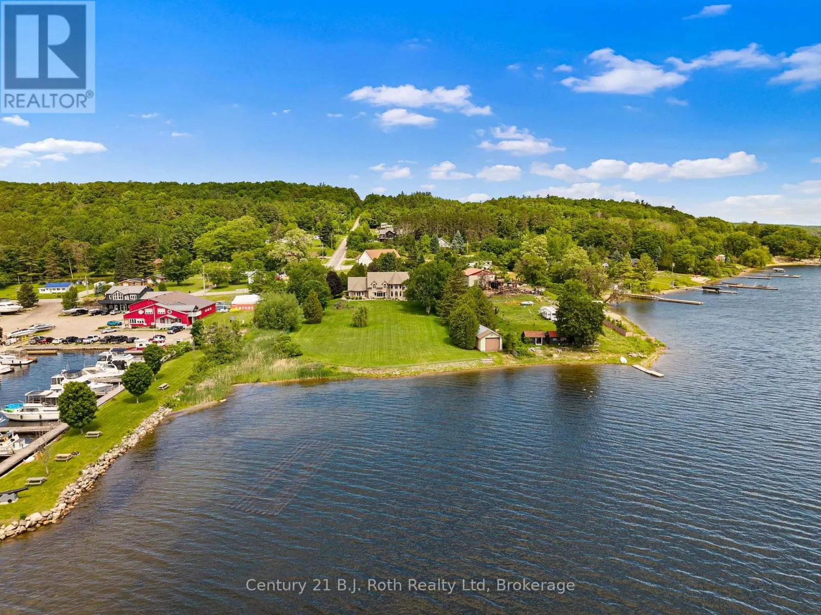 339 CHAMPLAIN ROAD