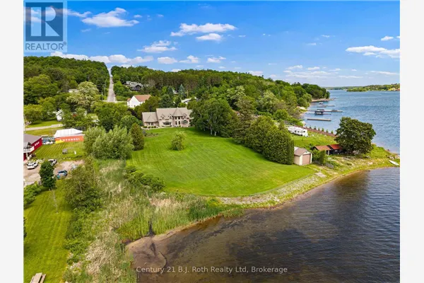 339 CHAMPLAIN ROAD