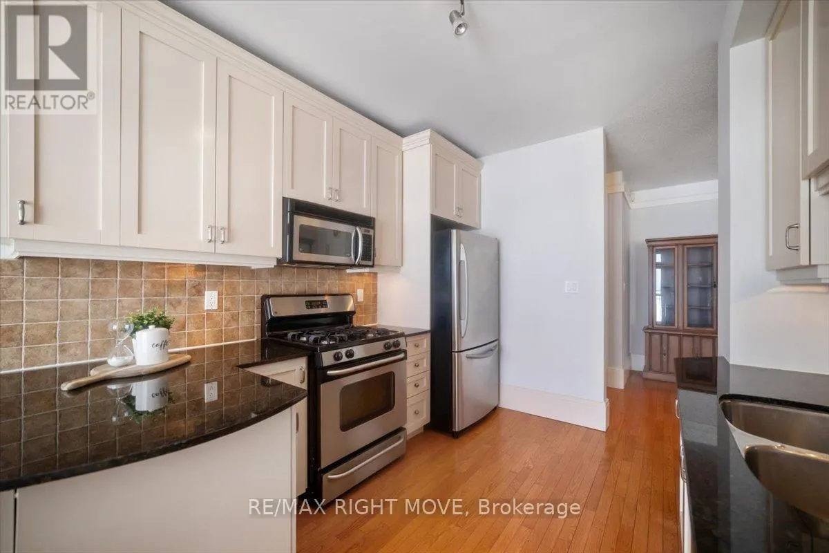 109 - 140 CEDAR ISLAND ROAD