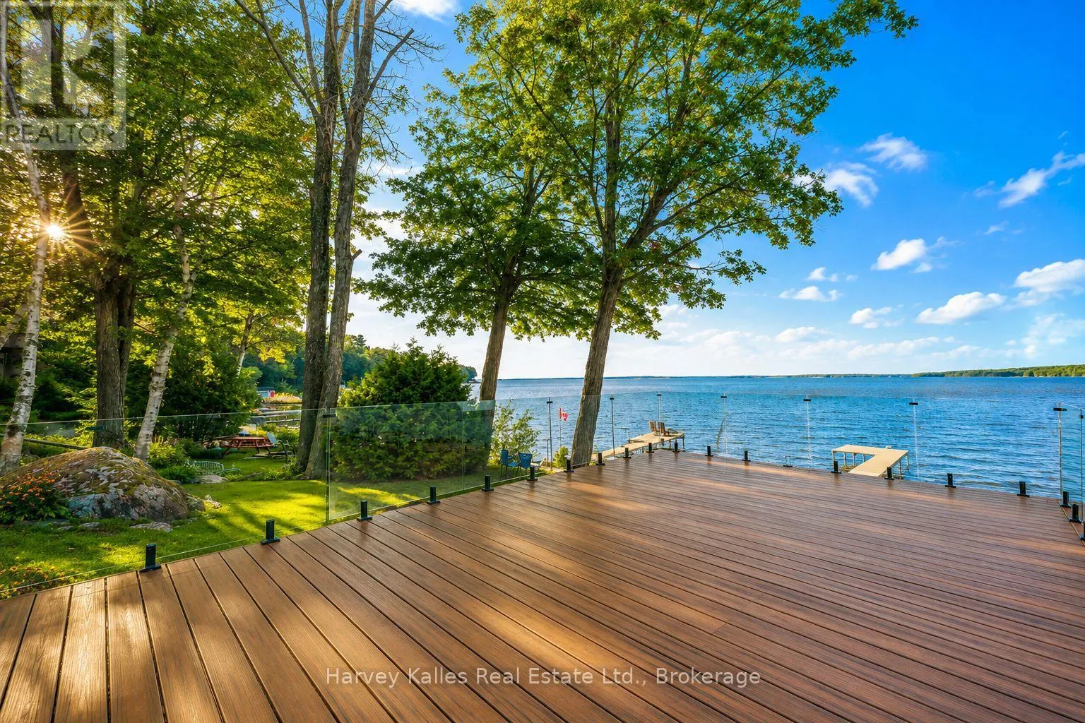 1515 CHAMPLAIN ROAD