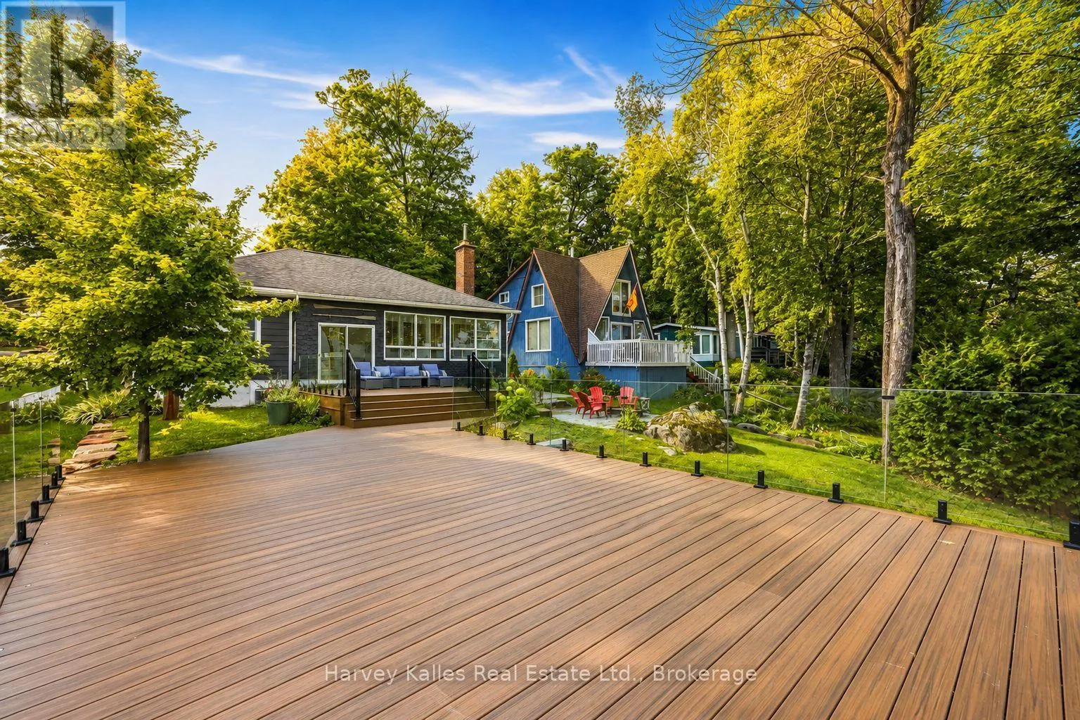 1515 CHAMPLAIN ROAD