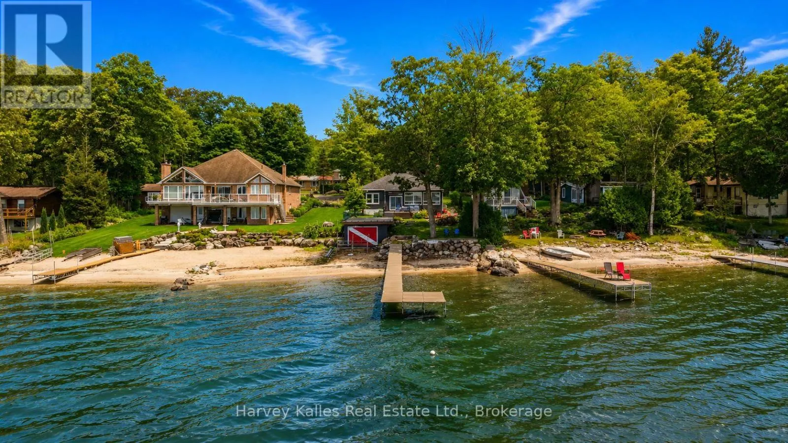 1515 CHAMPLAIN ROAD