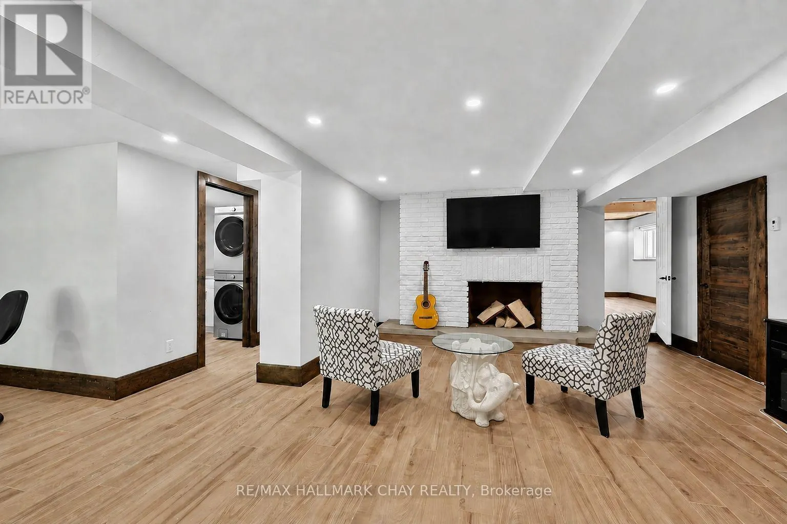 1507 HENDRIE ROAD