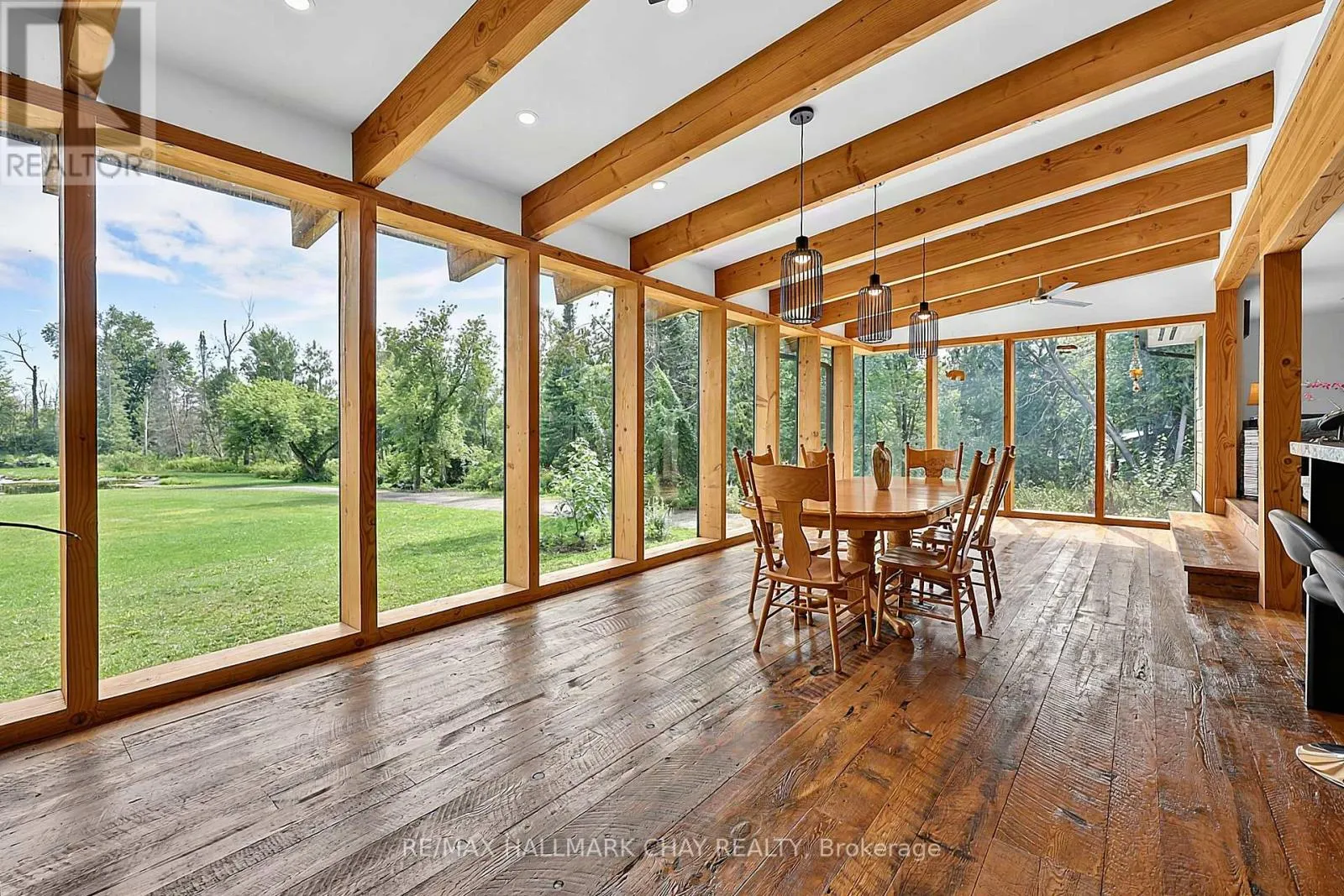 1507 HENDRIE ROAD