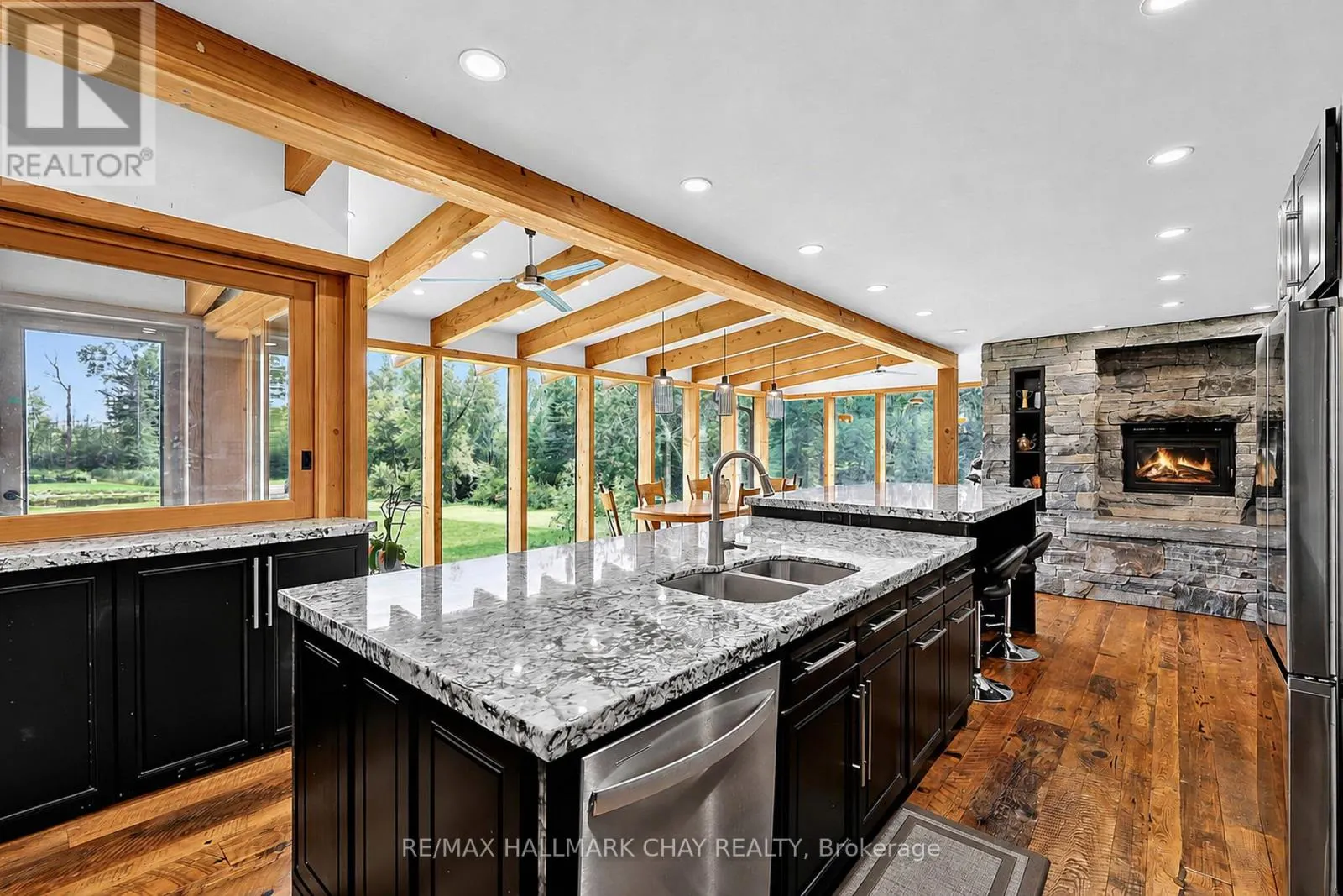 1507 HENDRIE ROAD