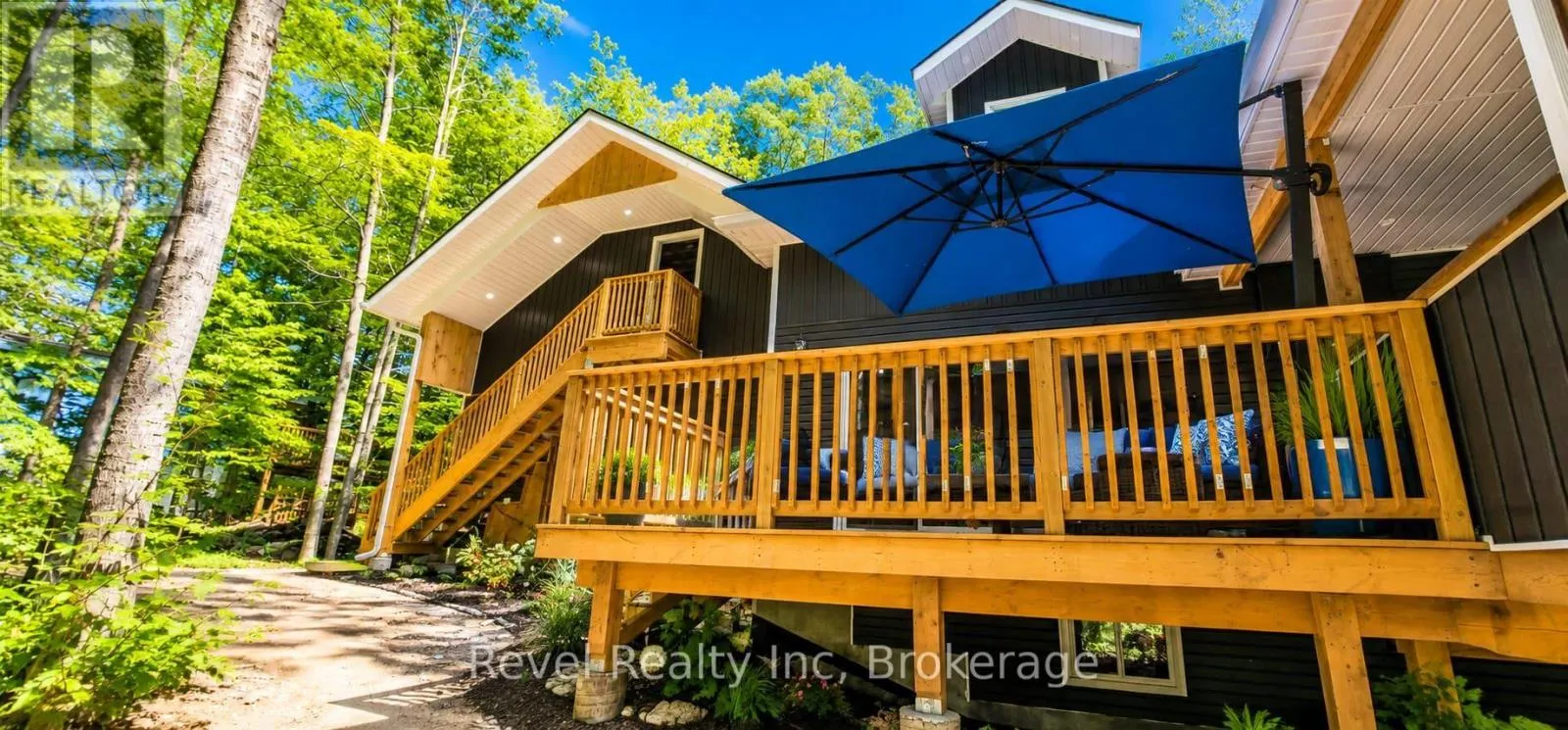 157 DESROCHES TRAIL