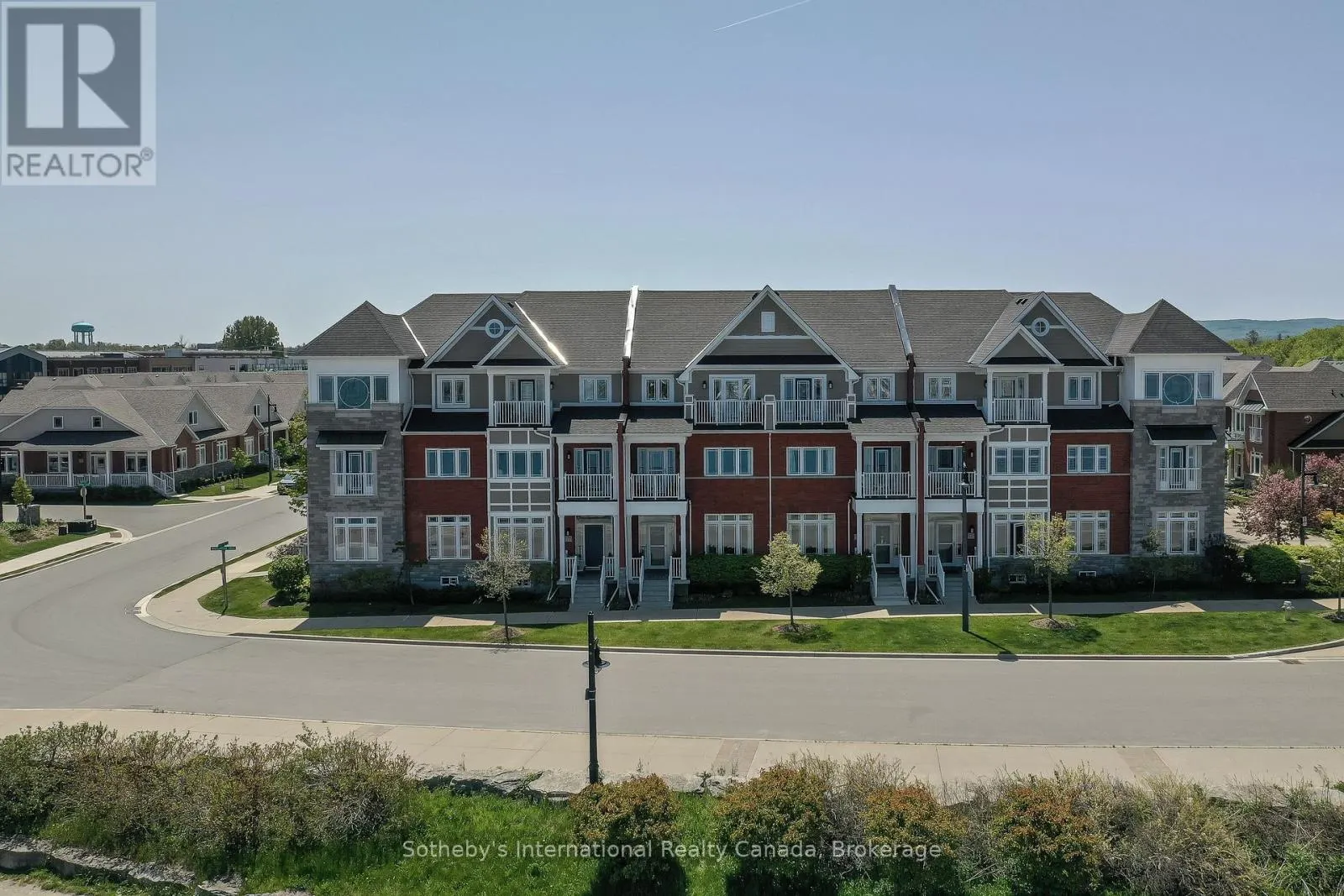 12 WHEELHOUSE CRESCENT