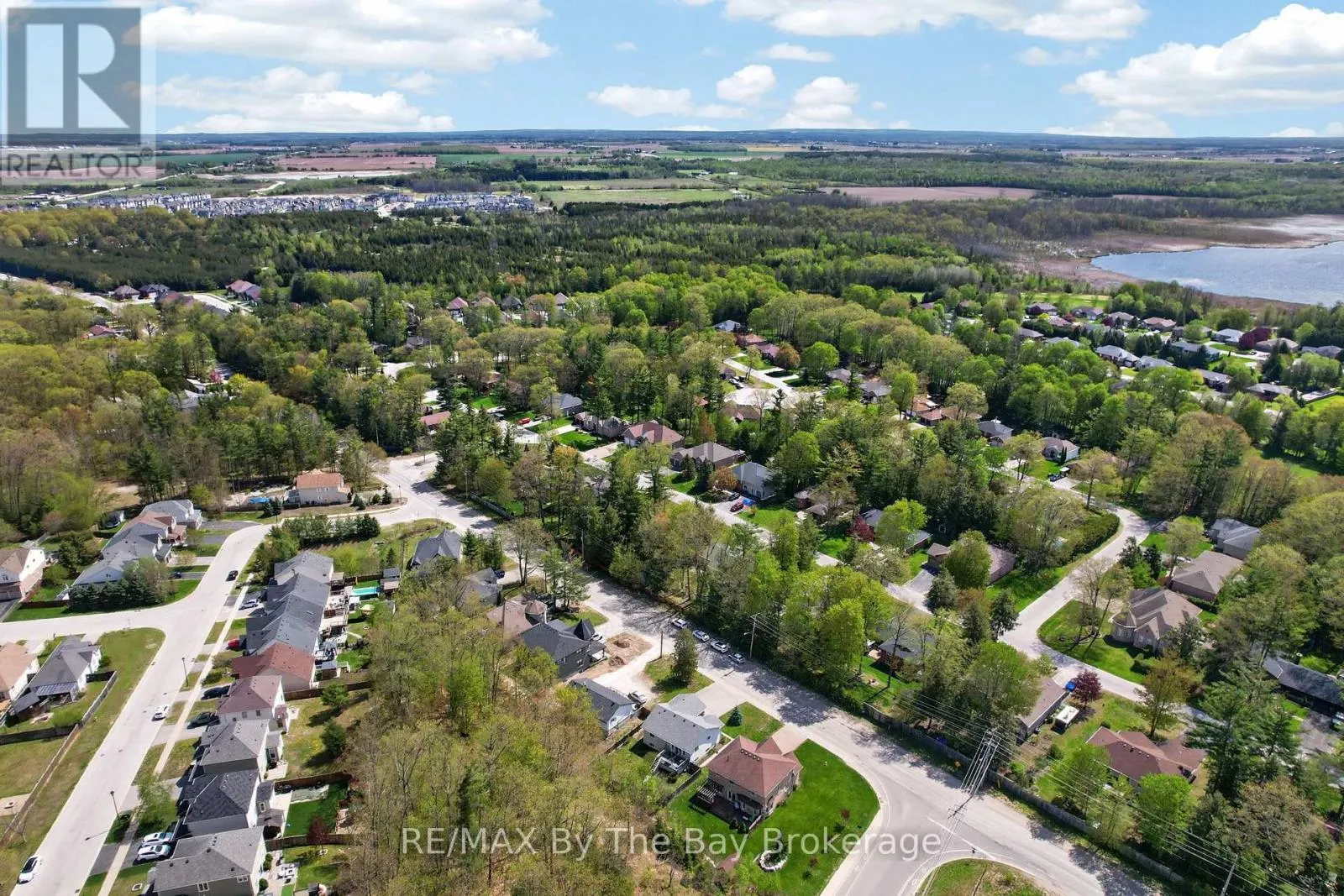 326 GOLF COURSE ROAD