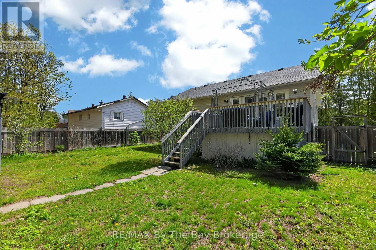 326 GOLF COURSE ROAD